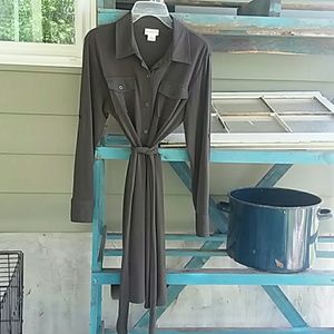 Liz Claiborne size 12p! In great condition!